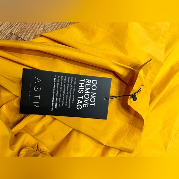 ASTR the Label, Off Shoulder Yellow Dress XS NWT - Picture 5 of 7